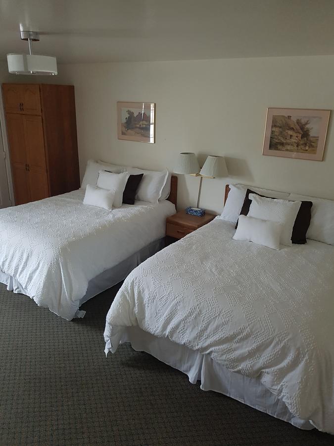 Covered Bridge Inn & Suites Sussex Esterno foto