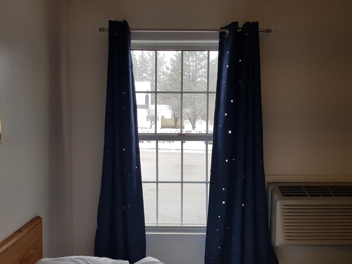 Covered Bridge Inn & Suites Sussex Esterno foto