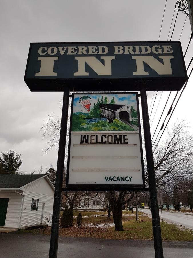 Covered Bridge Inn & Suites Sussex Esterno foto