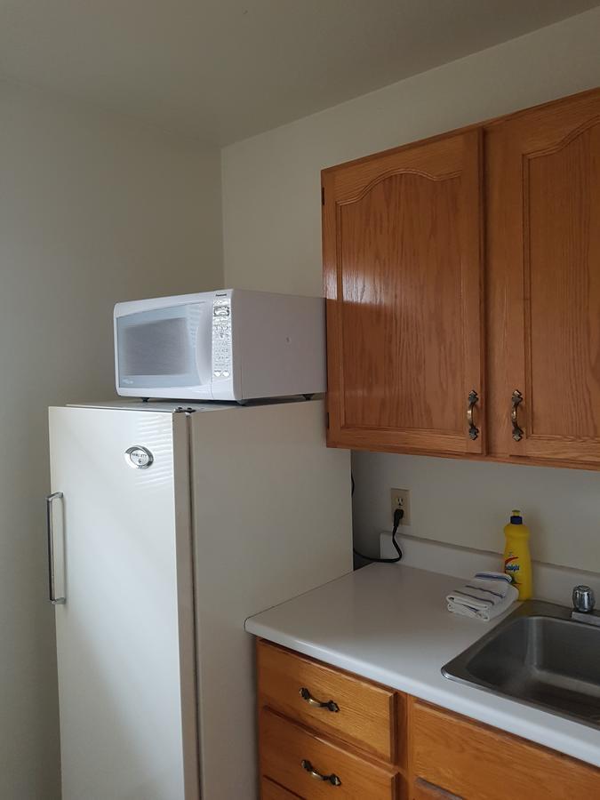 Covered Bridge Inn & Suites Sussex Esterno foto